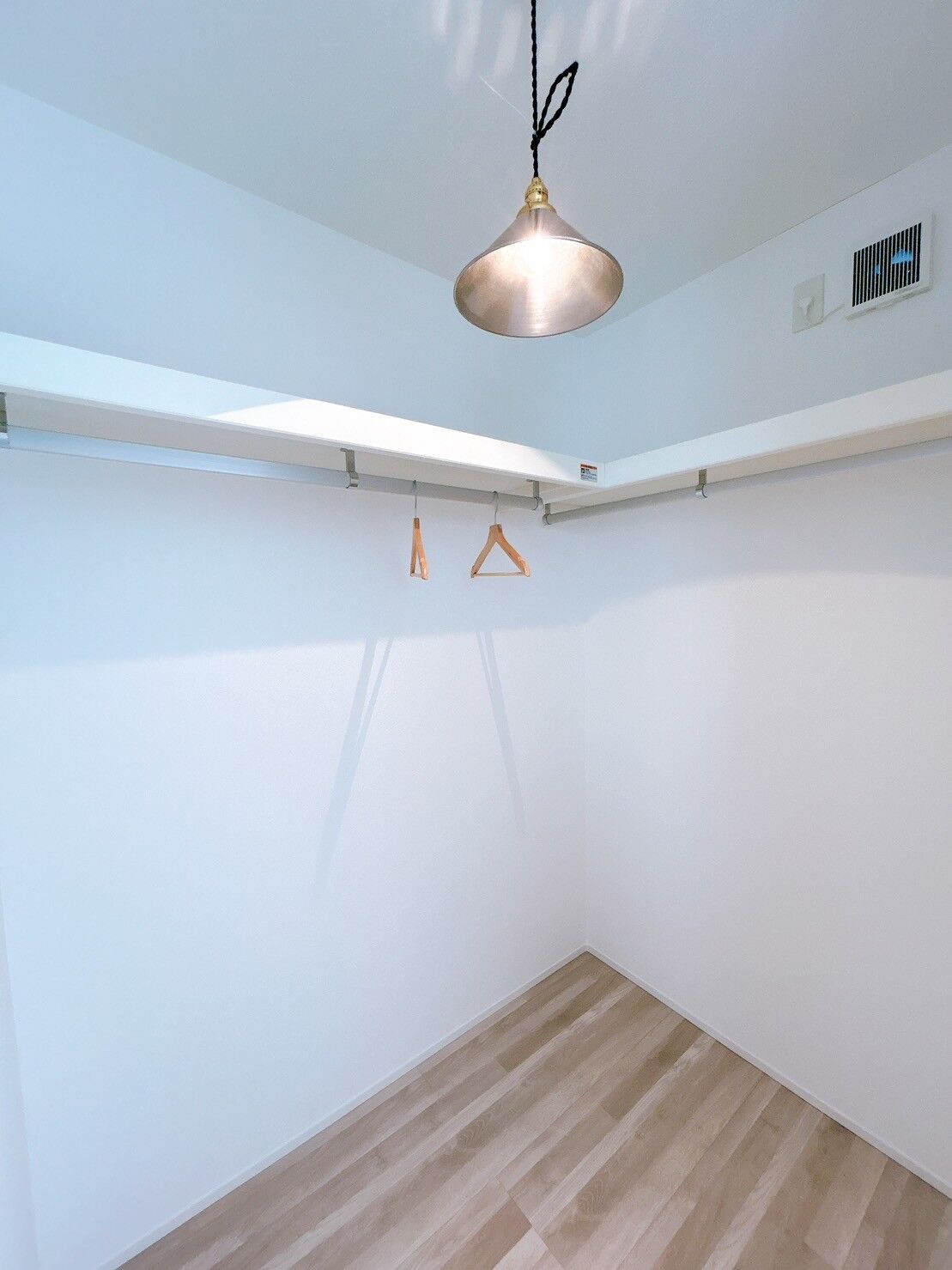 LINE_ALBUM_ラック 南アルプス市飯野 白_231226_37